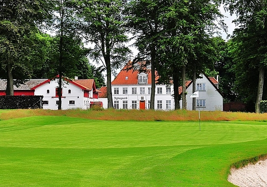 Simons Golf Club