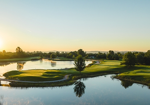 Diamond Country Club