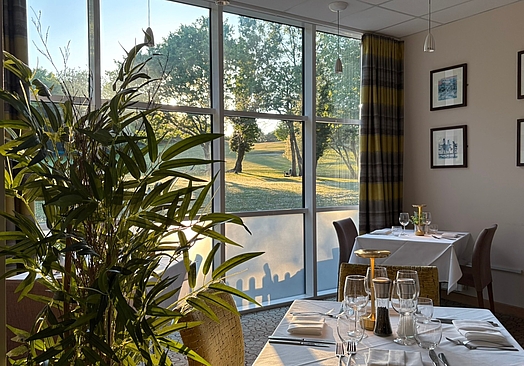 Sandford Springs Golf Resort