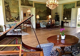 Skjoldenæsholm Slot