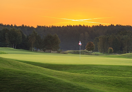 Modry Las Golf Resort | Golf i Polen