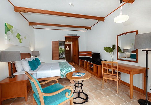 Woodlands Hotel & Resort