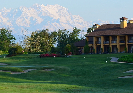 Castelconturbia Golf Resort