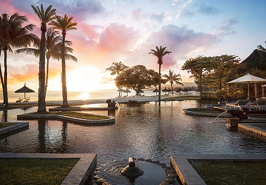 Shanti Maurice Resort & Spa