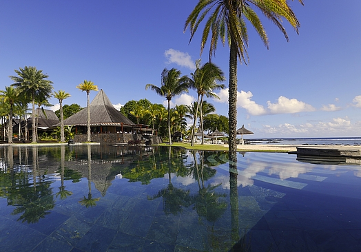 Shanti Maurice Resort & Spa