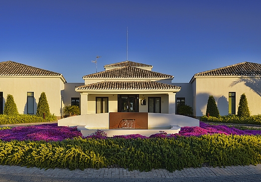 Las Colinas Golf & Country Club