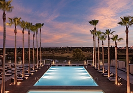 Victoria Golf Resort & Spa