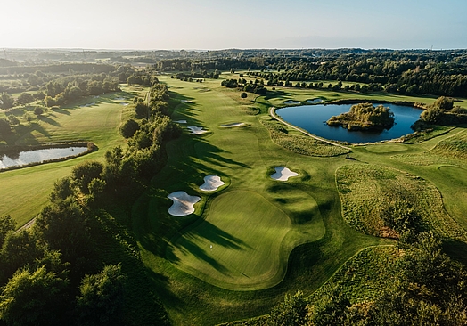 Simons Golf Club