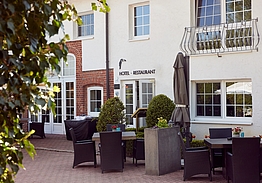 Van der Valk Golfhotel Serrahn | Hotel entrance