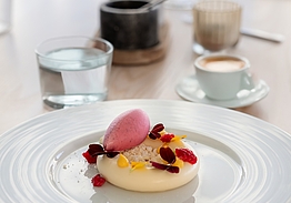 Gullmarsstrand Hotell & Konferens