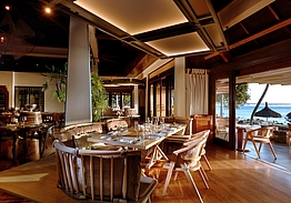 Shanti Maurice Resort & Spa