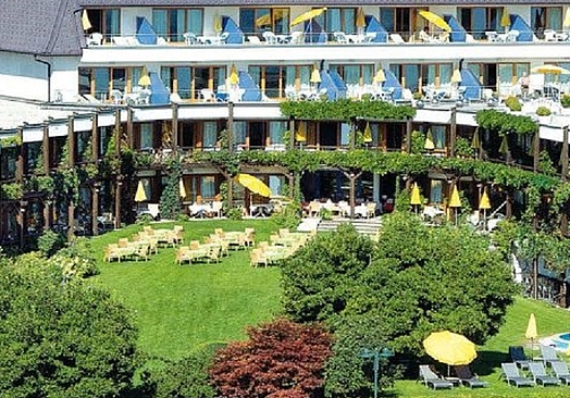 Golf- und Seehotel Engstler