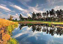 Albatross Golf Resort