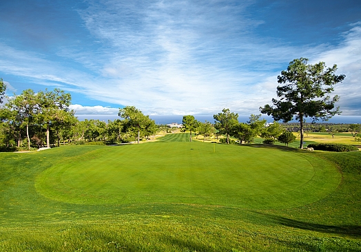 Korineum Golf & Beach Resort