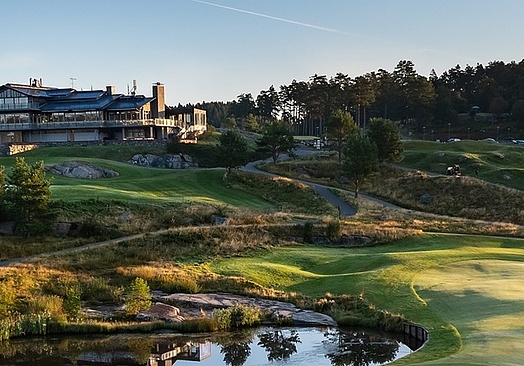 Hills Golf & Sports Club