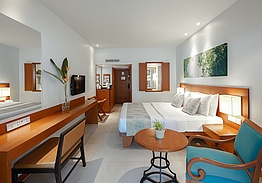 Woodlands Hotel & Resort