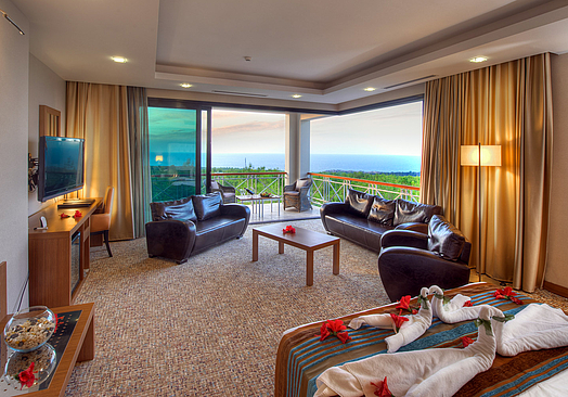 Korineum Golf & Beach Resort