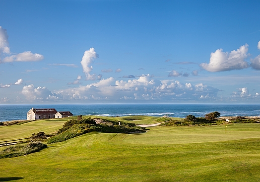 Praia D’El Rey Golf & Beach Resort