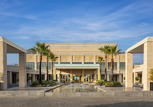 Victoria Golf Resort & Spa