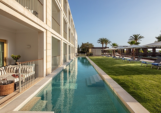 Victoria Golf Resort & Spa