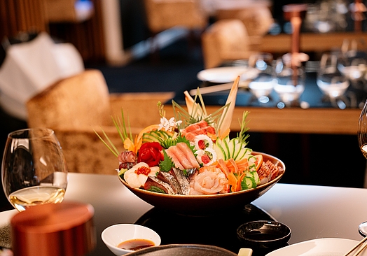 Wine & Books by the Sea