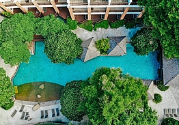 Woodlands Hotel & Resort