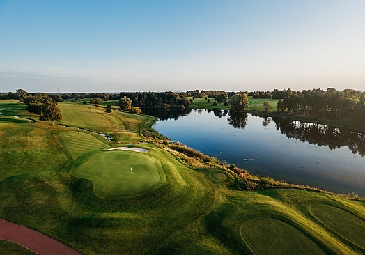Simons Golf Club