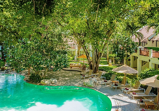Woodlands Hotel & Resort
