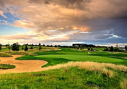 Albatross Golf Resort