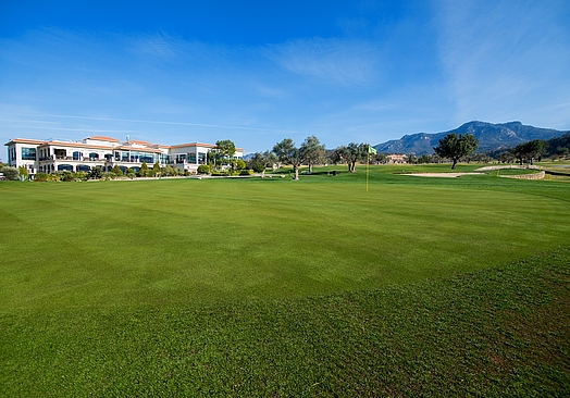 Korineum Golf & Beach Resort