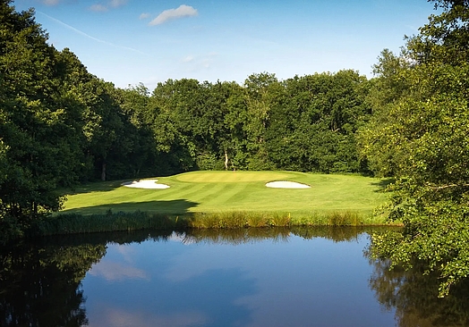 Sandford Springs Golf Resort