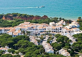 Pine Cliffs Resort