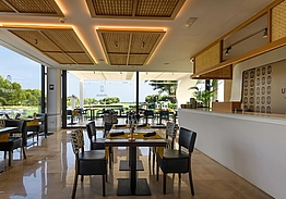 Las Colinas Golf & Country Club