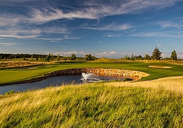 Albatross Golf Resort