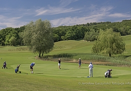 Binowo Park Golf Club