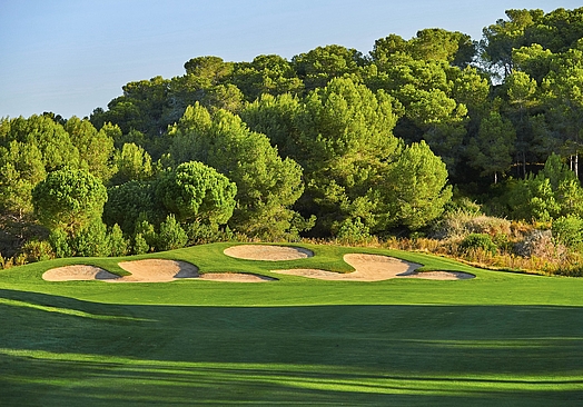 INFINITUM | Hills Course