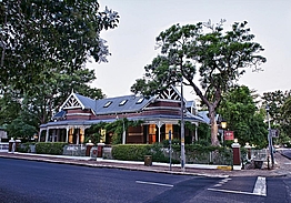 Roosenwijn Guest House