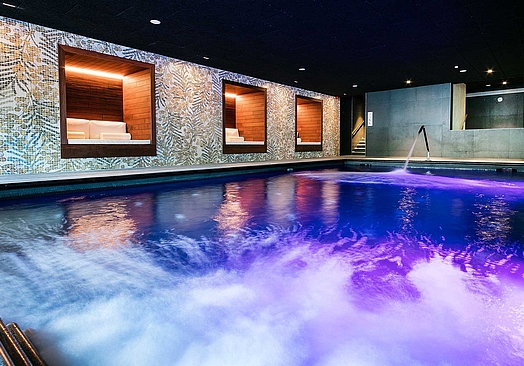 Aqua Hotel Silhouette & Spa