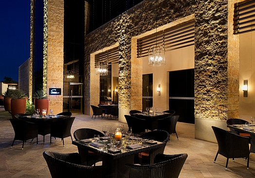 Abu Dhabi Golf Resort by Vogo