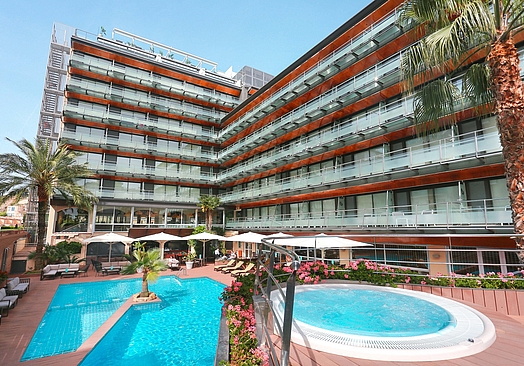Hotel Kaktus Playa | Golf i Barcelona
