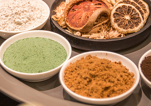 Wora Bura Hua Hin Resort & Spa | Golf i Thailand