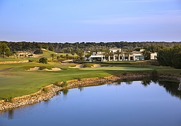 Las Colinas Golf & Country Club