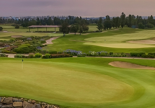 INFINITUM | Lakes Course