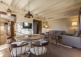 Hotel Peralada Wine Spa & Golf Resort | Mas Garriga