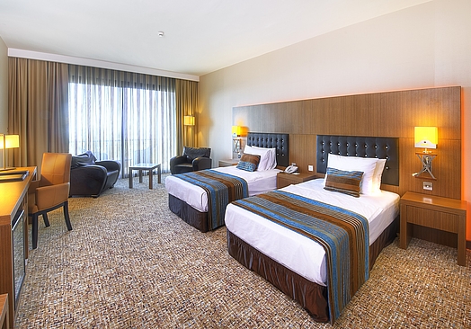Korineum Golf & Beach Resort