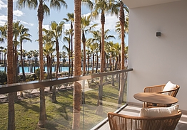 Wine & Books by the Sea