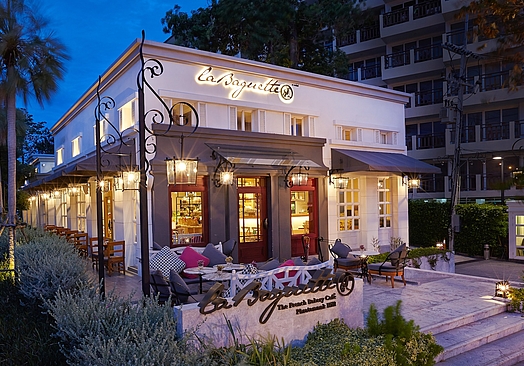 Woodlands Hotel & Resort
