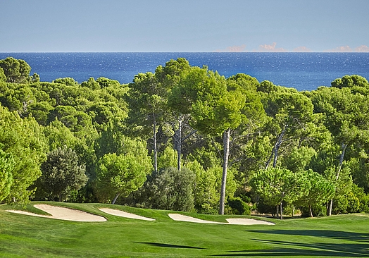 INFINITUM | Hills Course