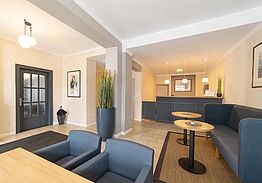 Comfort Hotel tom Kyle