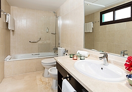 Ona Valle Romano Golf & Resort